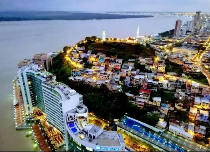 Apartament Ecuabook Penthouse Jacuzzi Riverfront 11012 Guayaquil Ekwador