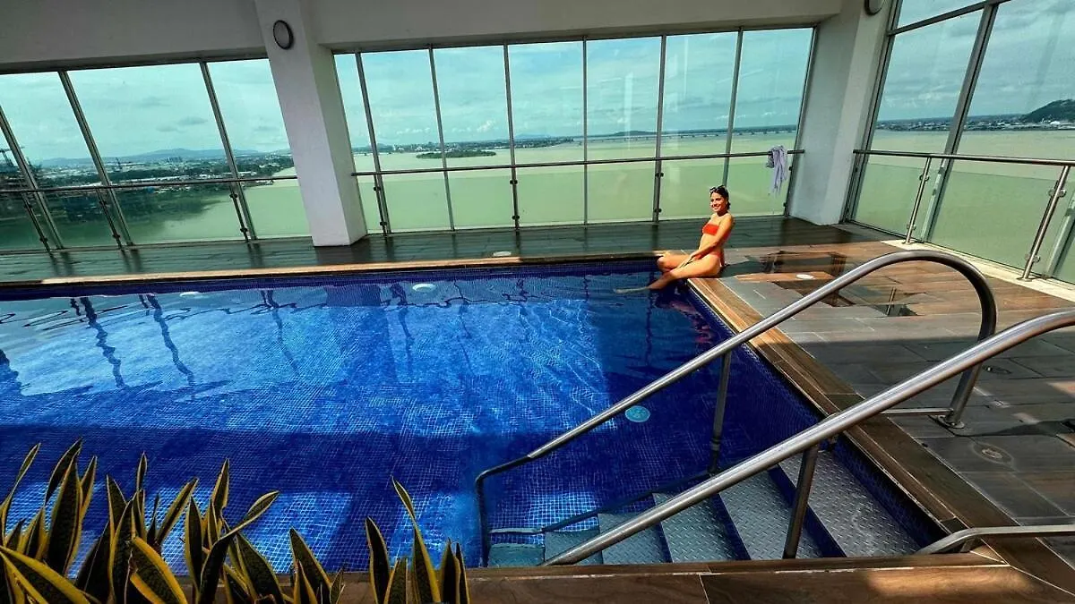Ecuabook Penthouse Jacuzzi Riverfront 11012 Guayaquil Ekwador