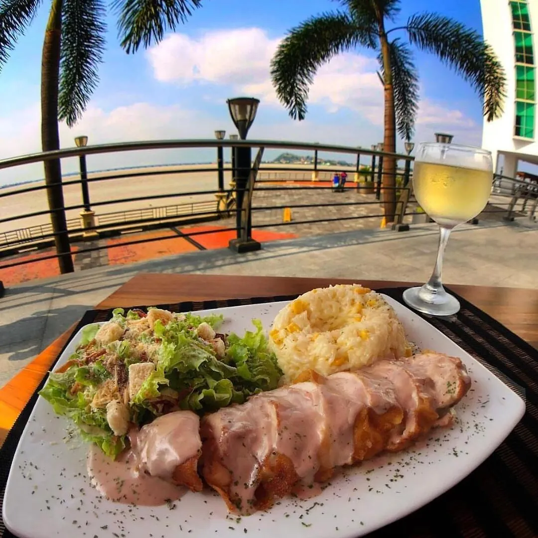 Ecuabook Penthouse Jacuzzi Riverfront 11012 Guayaquil 0*,  Ekwador