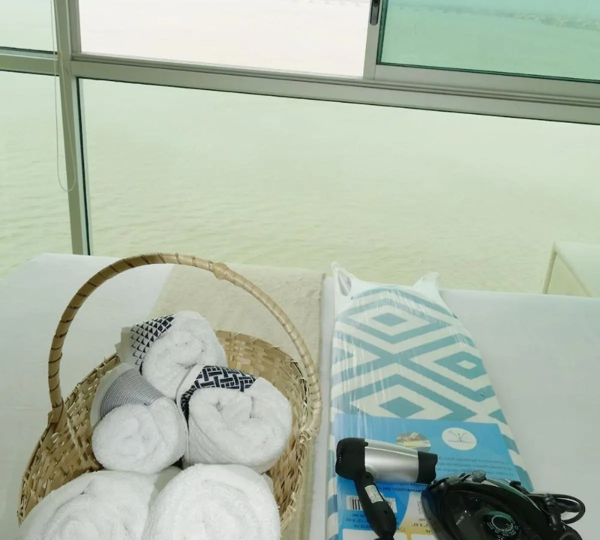 Ecuabook Penthouse Jacuzzi Riverfront 11012 Guayaquil 0*,