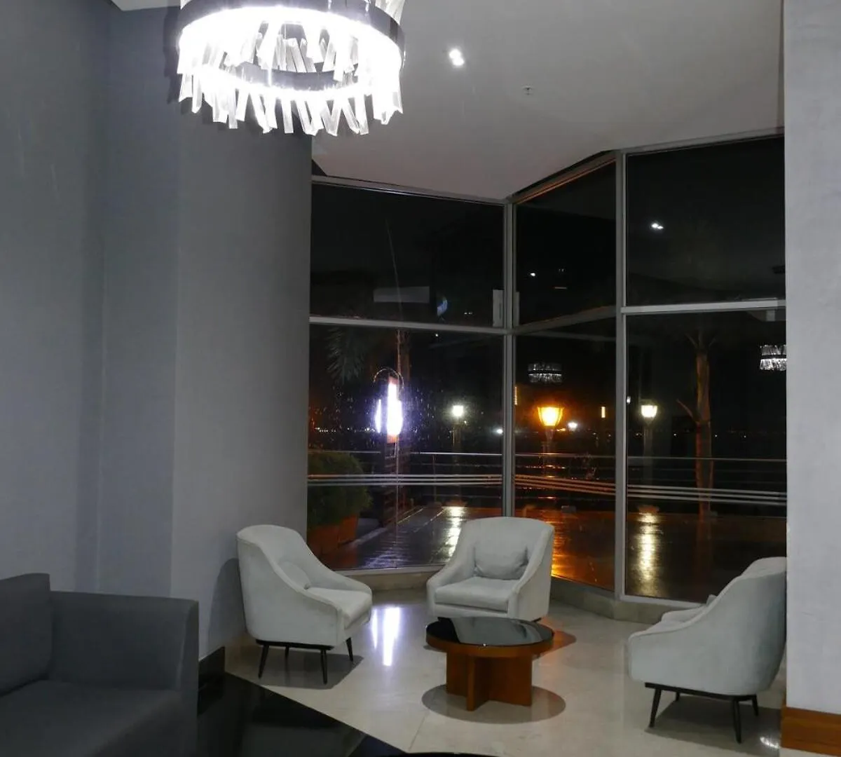 Apartament Ecuabook Penthouse Jacuzzi Riverfront 11012 Guayaquil